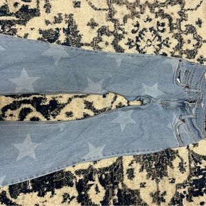 Woman’s Wrangler Jeans